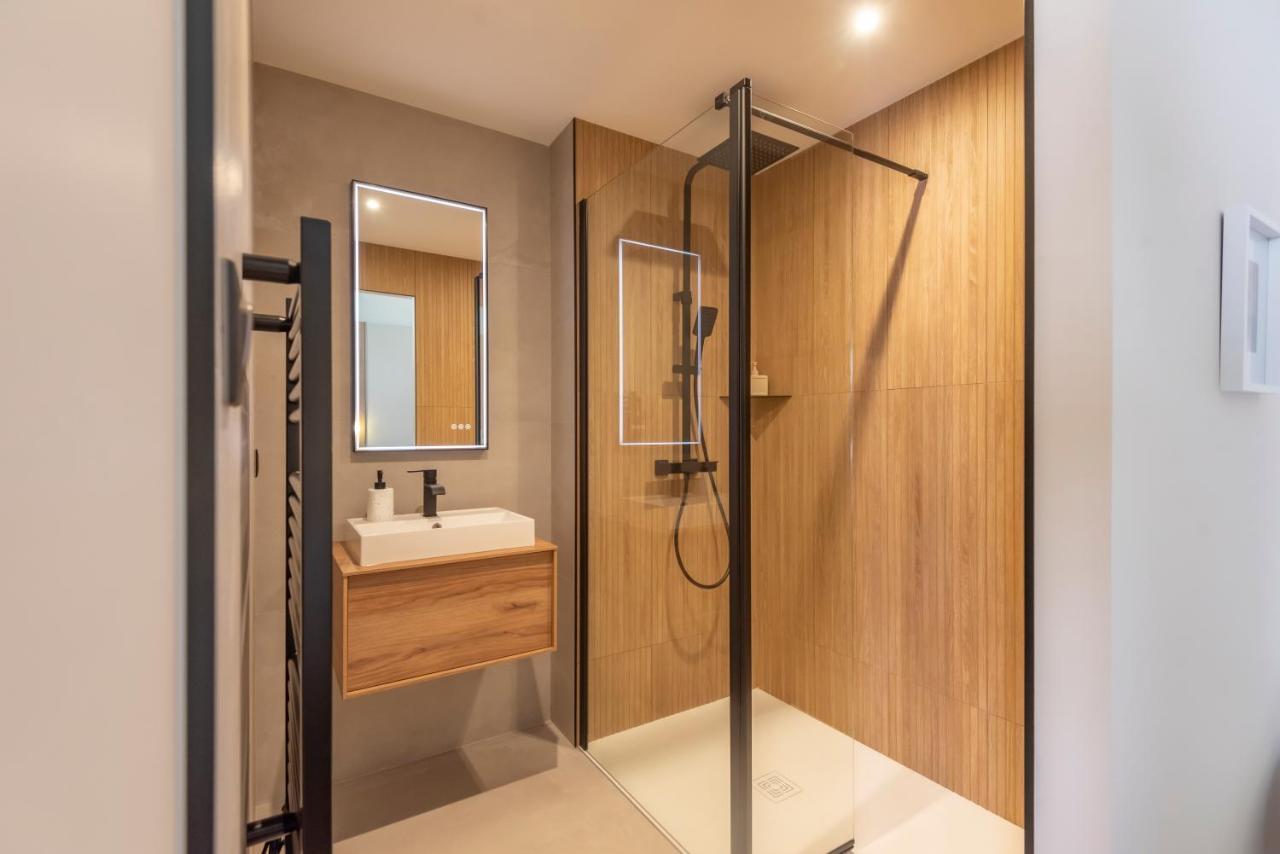 Le Boho . Centre-Ville Macon . Proche Gare . Design . Neuf . Wifi . Climatisation . Confort Exterior photo