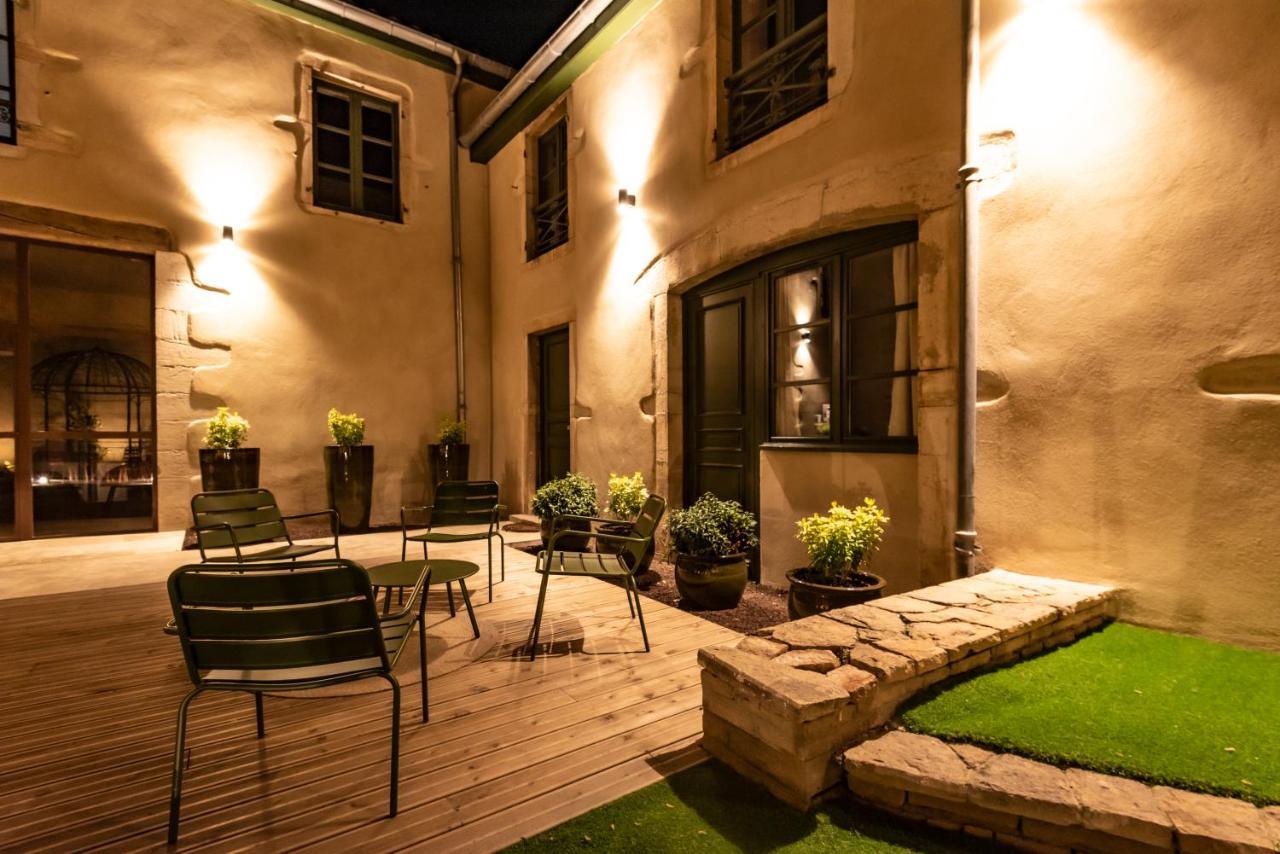 Le Boho . Centre-Ville Macon . Proche Gare . Design . Neuf . Wifi . Climatisation . Confort Exterior photo
