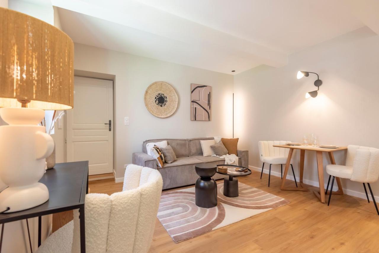 Le Boho . Centre-Ville Macon . Proche Gare . Design . Neuf . Wifi . Climatisation . Confort Exterior photo